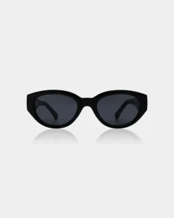 A.Kjaerbede Aurinkolasit|Aurinkolasit>aurinkolasit, WINNIE