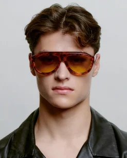 A.Kjaerbede Aurinkolasit|Aurinkolasit><noscript><img width=