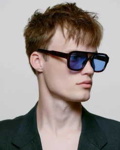 A.Kjaerbede Aurinkolasit|Aurinkolasit><noscript><img width=