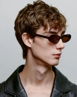 A.Kjaerbede Aurinkolasit|Aurinkolasit><noscript><img width=