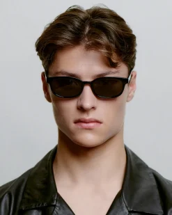 A.Kjaerbede Aurinkolasit|Aurinkolasit><noscript><img width=