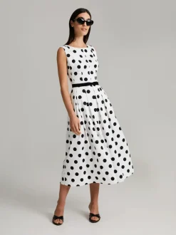 Andiata Mekot|Kaikki Mekot Ja Hameet><noscript><img width=