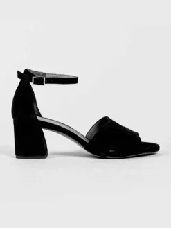 Bukela Sandaalit|Kaikki Kengät>Naisten Sandaalit BELLA