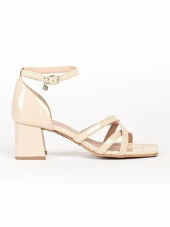 Bukela Sandaalit|Kaikki Kengät>sandaalit, HANNAH