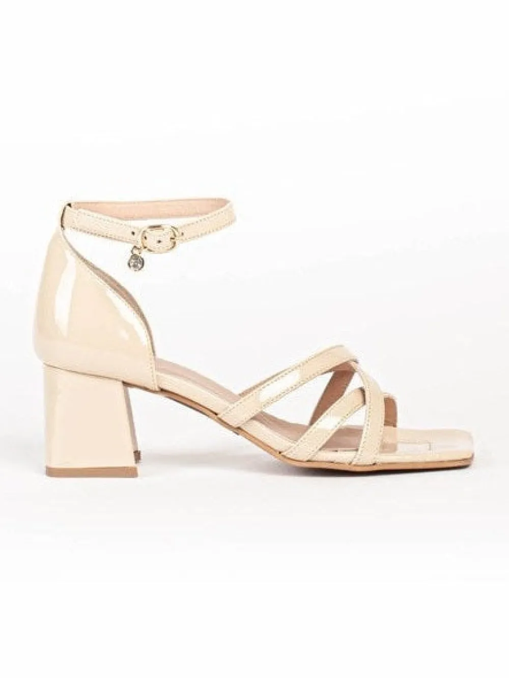 Bukela Sandaalit|Kaikki Kengät>sandaalit, HANNAH