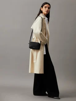 Calvin Klein Accessories Laukut|Kaikki Asusteet>laukku CK Must Camera Bag,