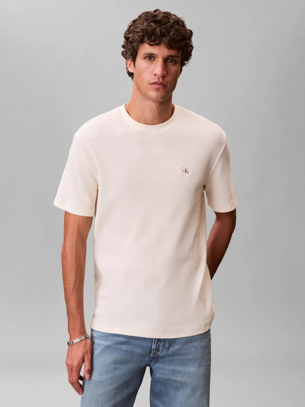 Calvin Klein Jeans T-Paidat|Kaikki Paidat>miesten t-paita SS Waffle Badge Crewnk Tee,