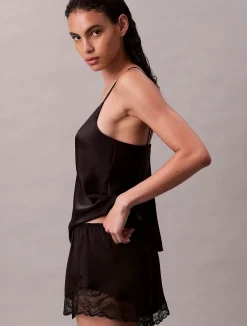 Calvin Klein Pyjamat Ja Yöasut|Kaikki Alusasut Ja Pyjamat><noscript><img width=