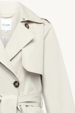 Claire Kevättakit|Trenssit><noscript><img width=