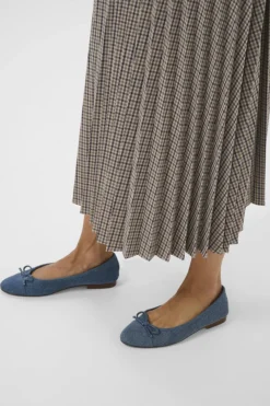 Culture Hameet|Kaikki Mekot Ja Hameet><noscript><img width=