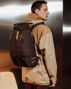 Db Kaikki Asusteet|Reput>Unisex Reppu, HUGGER BACKPACK 25L UNISEX