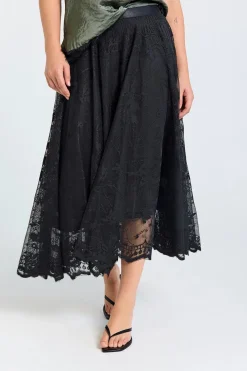 Freequent Hameet|Kaikki Mekot Ja Hameet><noscript><img width=