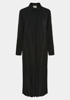 Isay Mekot|Kaikki Mekot Ja Hameet><noscript><img width=