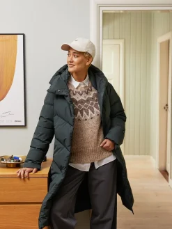 Joutsen Talvitakit|Untuvatakit>Naisten Talvitakki REINA UNTUVATAKKI 104CM