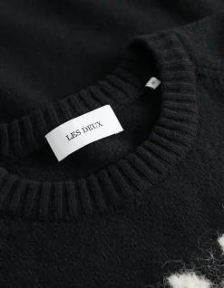 Les Deux Neulepuserot|Kaikki Neuleet><noscript><img width=