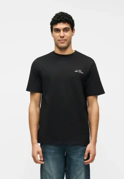 Les Deux T-Paidat|Kaikki Paidat><noscript><img width=