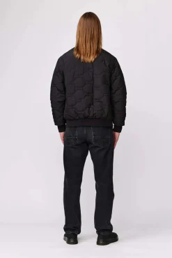 Makia Kevättakit|Kaikki Takit><noscript><img width=