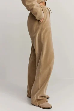 Makia Collegehousut|Kaikki Housut Ja Farkut><noscript><img width=