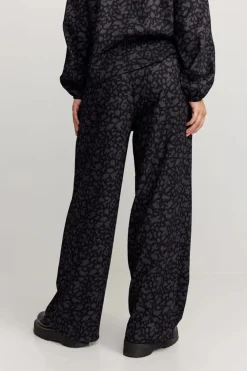 Makia Suorat Housut Ja Kangashousut|Kaikki Housut Ja Farkut><noscript><img width=