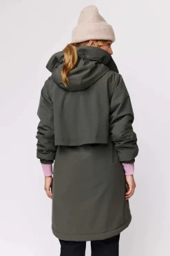 Makia Talvitakit|Parkatakit><noscript><img width=