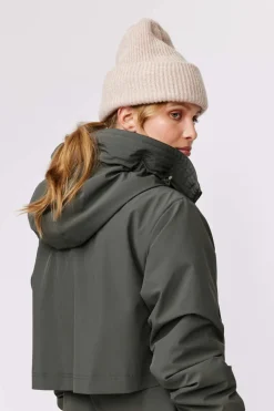 Makia Talvitakit|Parkatakit><noscript><img width=