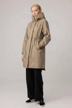 Makia Talvitakit|Parkatakit><noscript><img width=