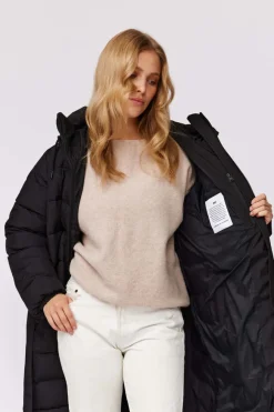 Makia Talvitakit|Toppatakit><noscript><img width=