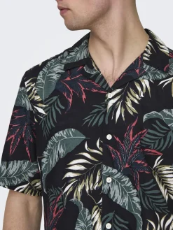 Only and Sons Kauluspaidat|Kaikki Paidat><noscript><img width=