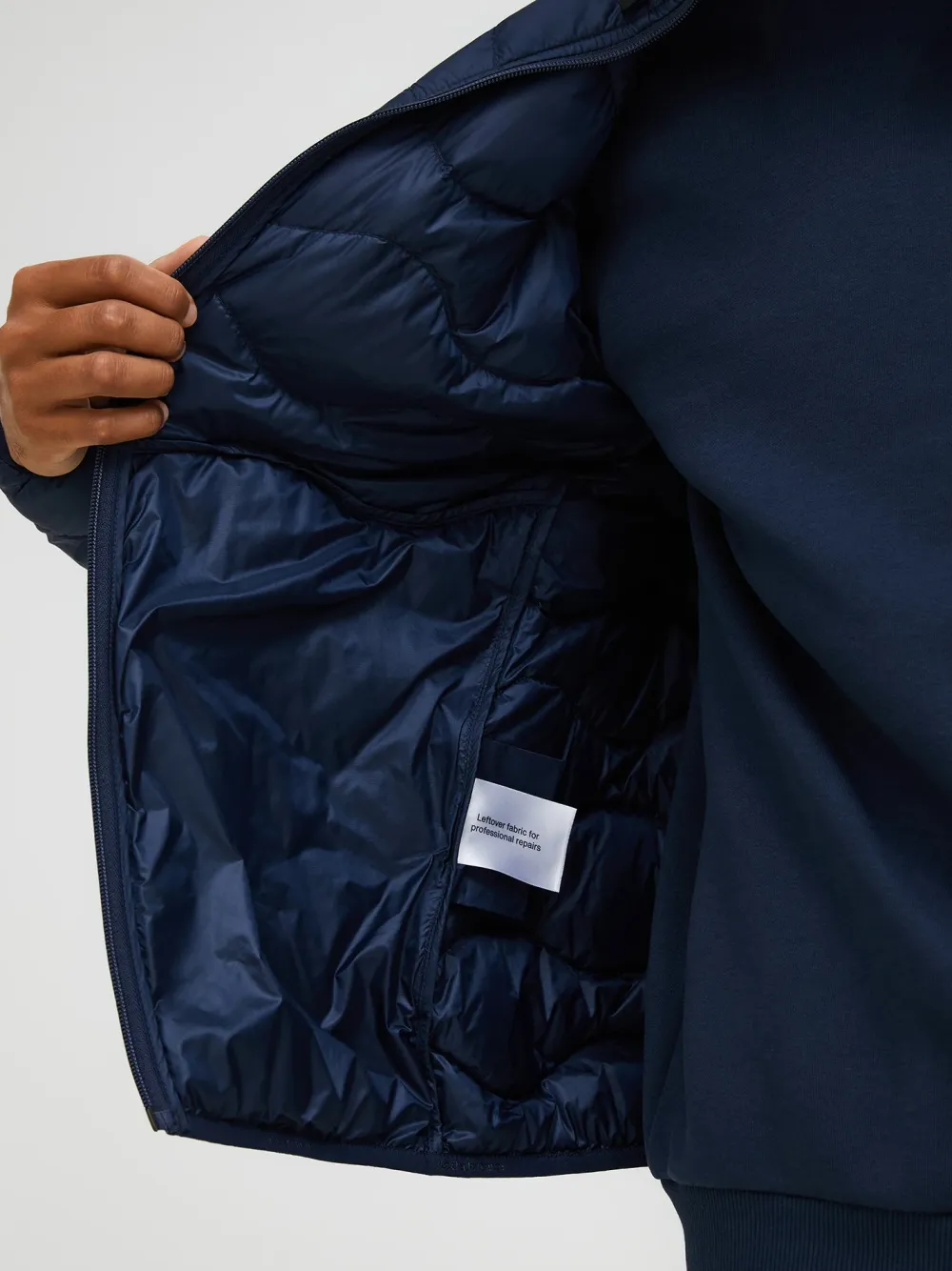 Peak Performance Talvitakit|Kevättakit>Miesten Kevytuntuvatakki, M HELIUM DOWN HOOD JACKET