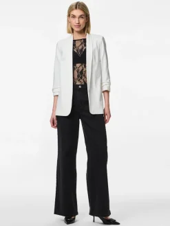 Pieces Bleiserit|Kevättakit><noscript><img width=