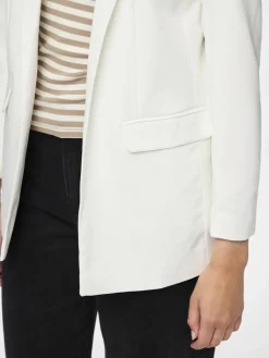 Pieces Bleiserit|Kevättakit><noscript><img width=