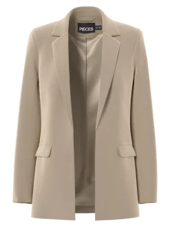 Pieces Bleiserit|Kevättakit><noscript><img width=