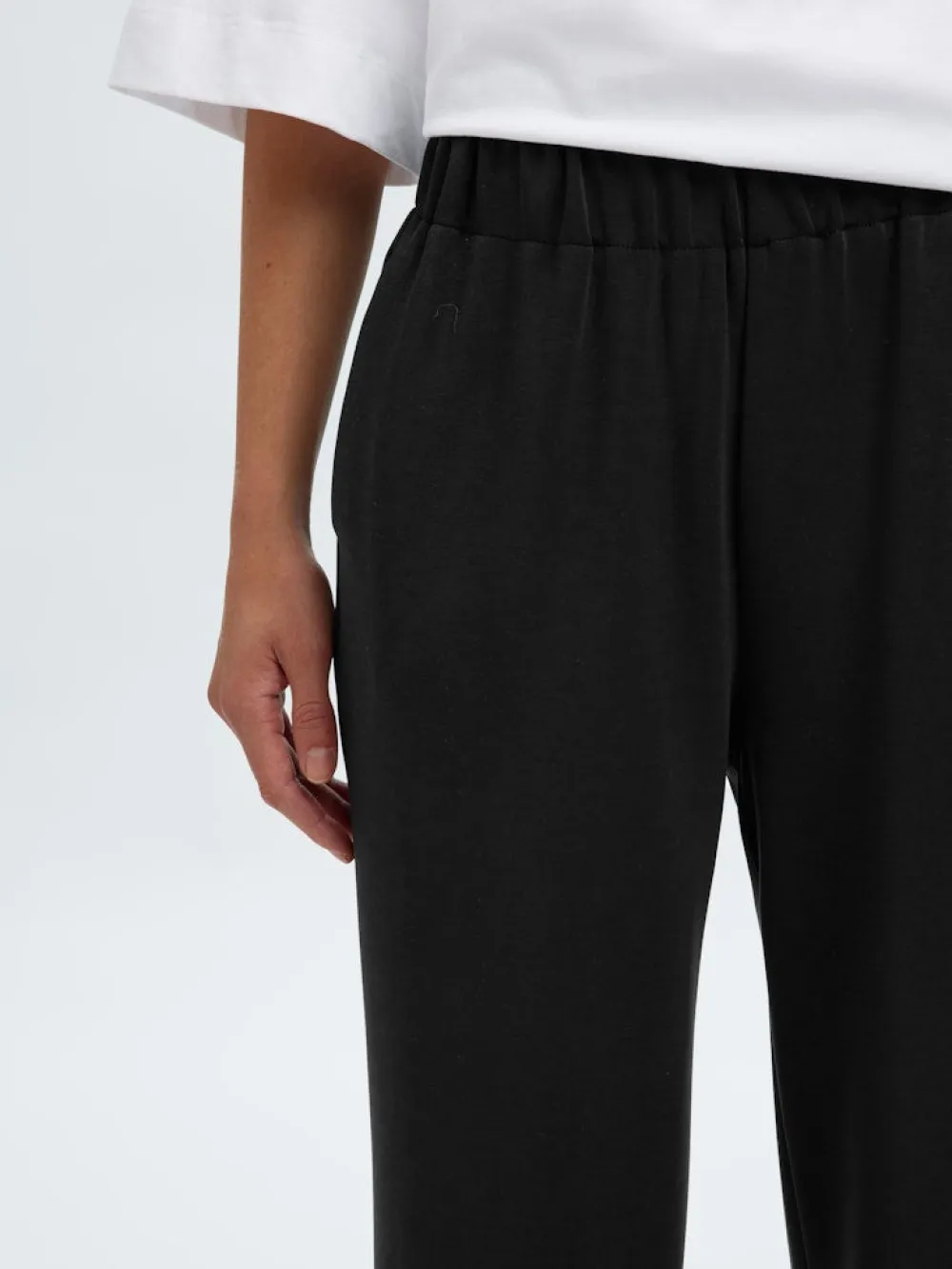 Selected Femme Suorat Housut Ja Kangashousut|Kaikki Housut Ja Farkut>K-SLFTENNY RELAXED PANTS, musta