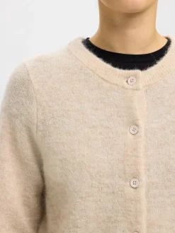 Selected Femme Neuletakit|Kaikki Neuleet><noscript><img width=