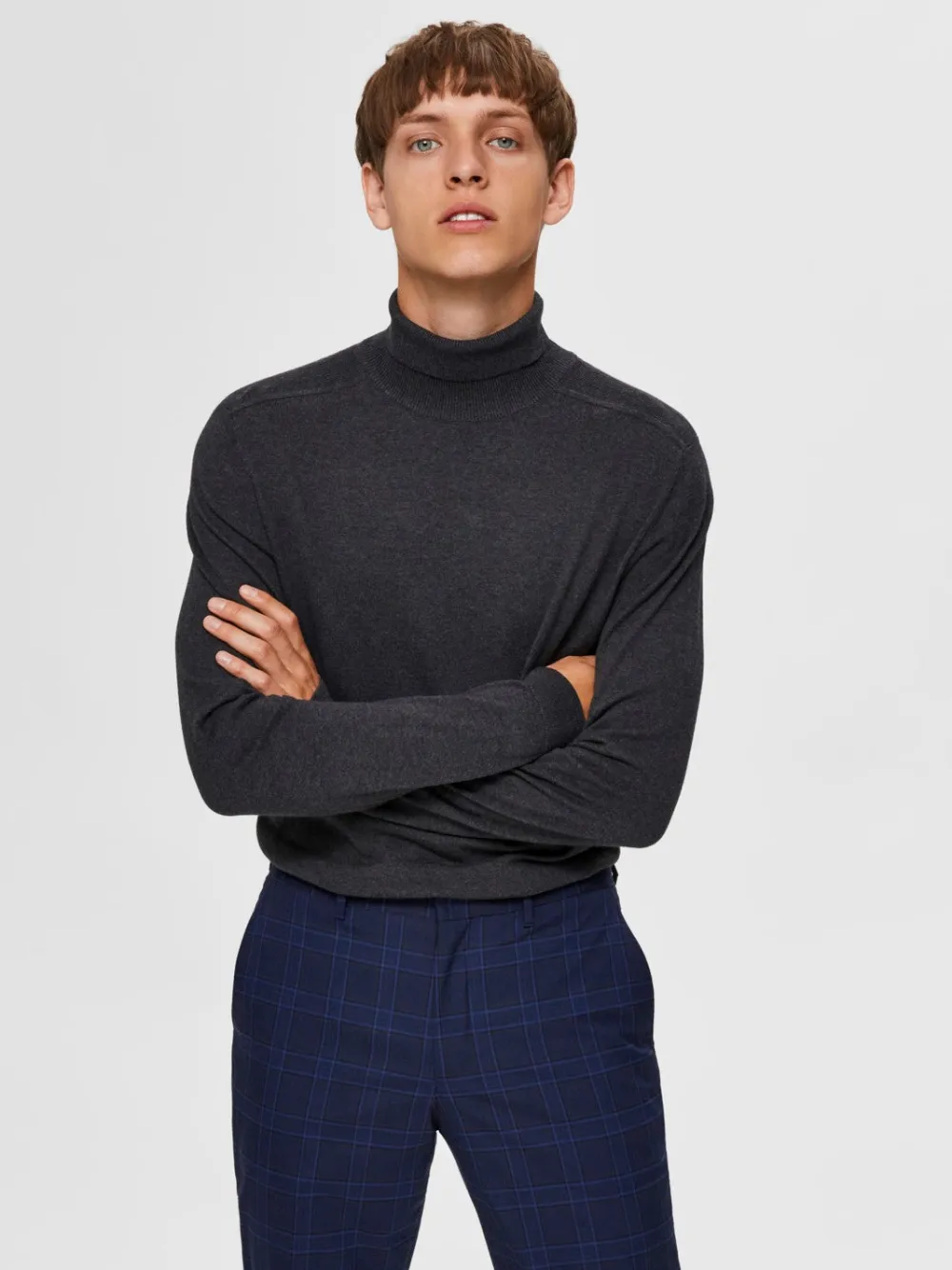 Selected Neulepuserot|Kaikki Neuleet>, Miesten Pooloneule, Berg Roll Neck
