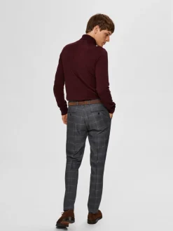 Selected Neulepuserot|Kaikki Neuleet>, Miesten Pooloneule, Berg Roll Neck