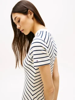 Tommy Hilfiger Mekot|Kaikki Mekot Ja Hameet><noscript><img width=