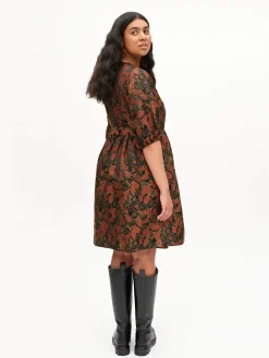 Uhana Mekot|Kaikki Mekot Ja Hameet><noscript><img width=