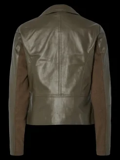 Y.A.S Kevättakit|Nahkatakit><noscript><img width=