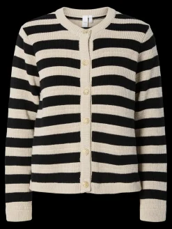 Y.A.S Neuletakit|Kaikki Neuleet><noscript><img width=